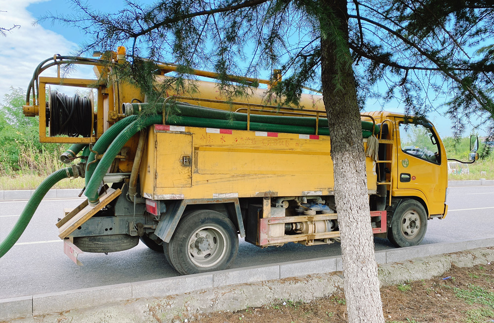 283盛和家园清洗抽粪车